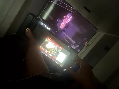 Coco_Cuban Pertunjukan Webcam