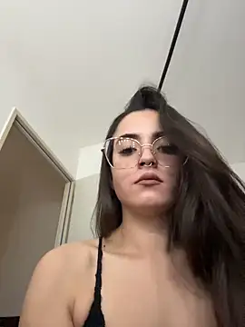 GiuliaDollx webcam show