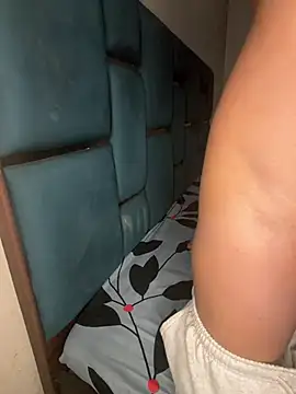 Apurva_Sharma Adlı Modelin Canlı XXX Sohbeti