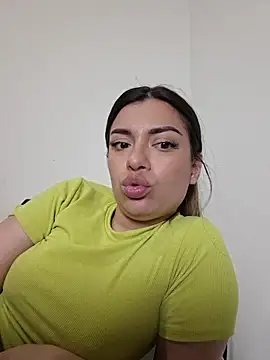 Chat soba uživo modela AmaiaSalvatore