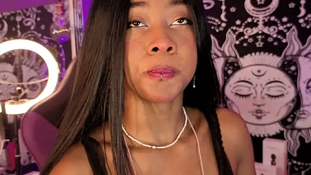 Gaia_Gatex's Live XXX Chat