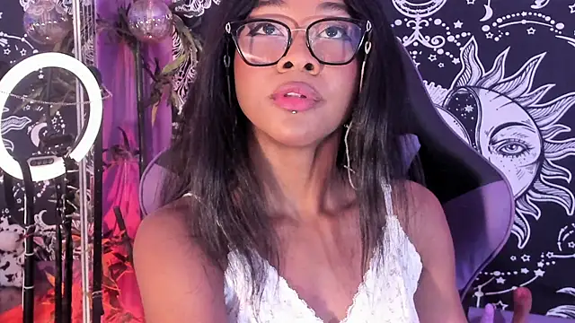 Gaia_Gatex's Live XXX Chat