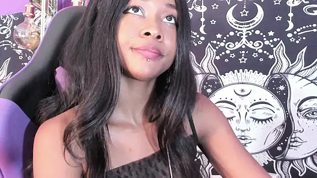 Gaia_Gatex's Live XXX Chat