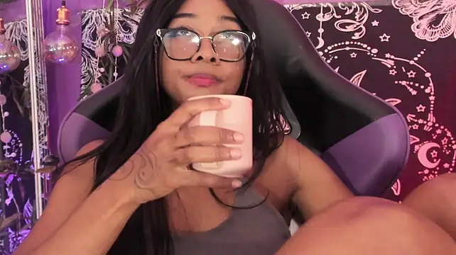 Gaia_Gatex Live XXX-chat