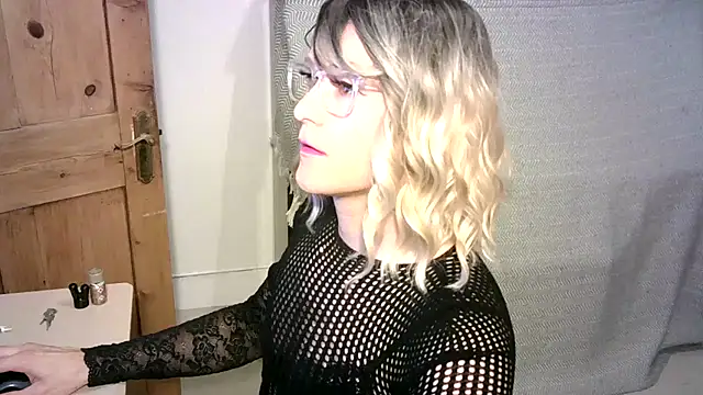 cumtoplayagain Webcam show