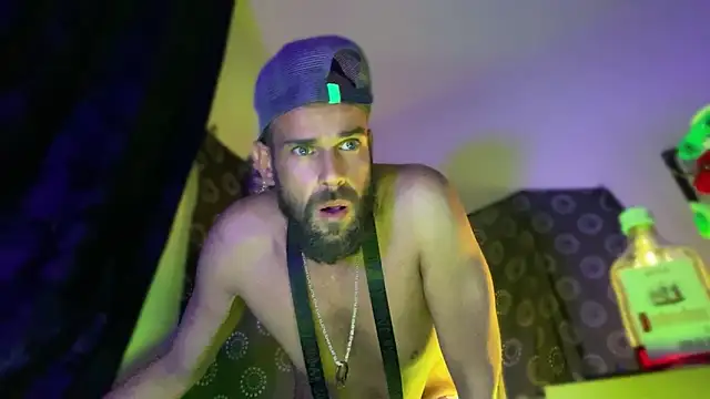 Guyst049 Webcam Show