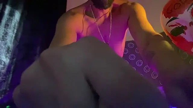 Show de Guyst049 na webcam