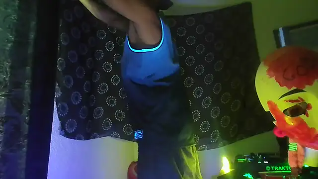 Guyst049 Pertunjukan Webcam
