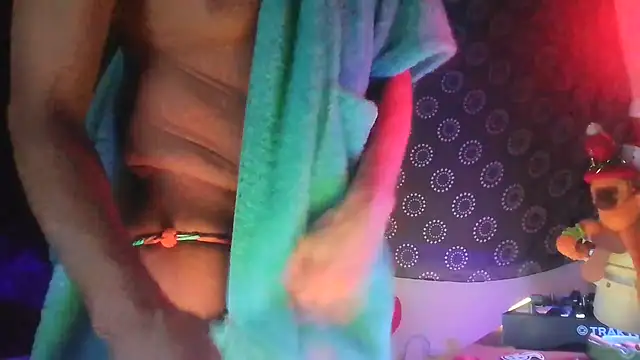 Guyst049 webcam show