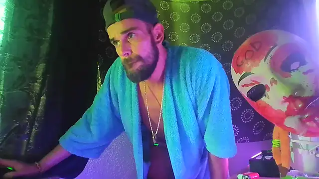 Guyst049's Webcam Show