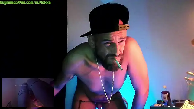 Guyst049n Webbikameraesitys