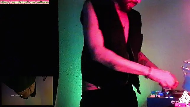 Guyst049 Pertunjukan Webcam