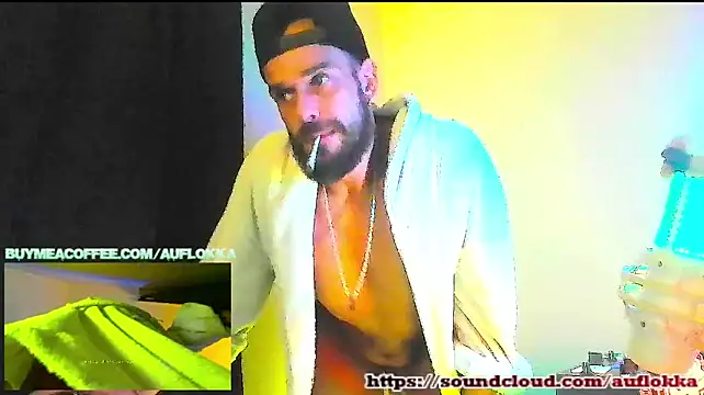 Guyst049 Webcam-Show