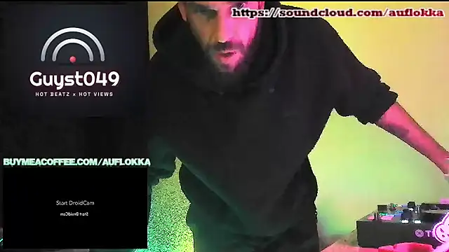 Guyst049 Show Webcam