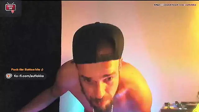 Guyst049 Webcam-Show