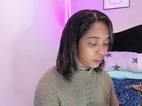 Pauline_Fox XXX чат на живо