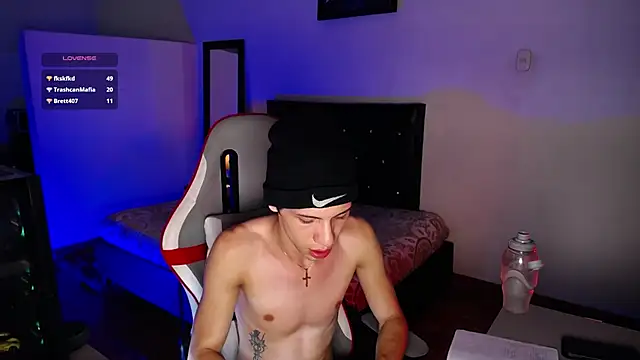 santiago_cutex Show in webcam