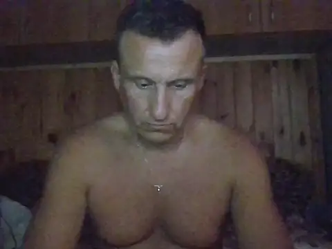 Maksymilian1 Show in webcam