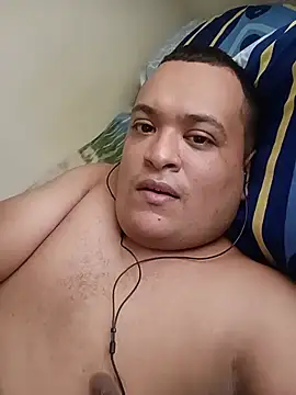 Show modela Andresdavid33 na web-kameri