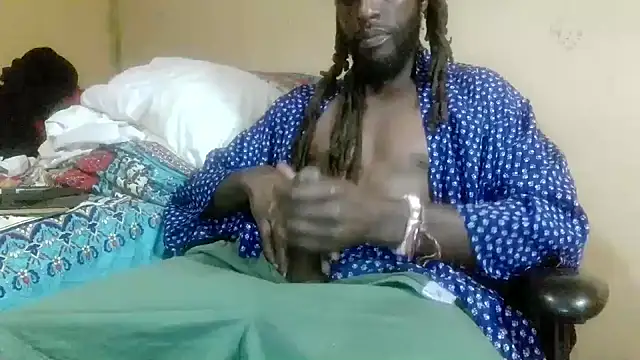 EYEzIAM Show in webcam