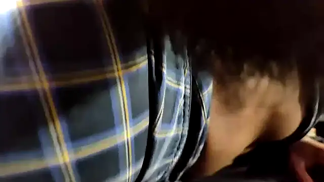 EYEzIAM Show in webcam