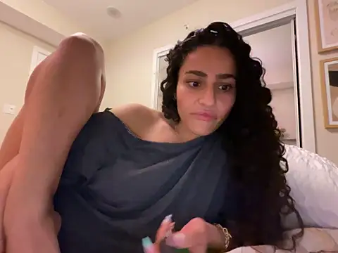 silkygemm Webcam Show