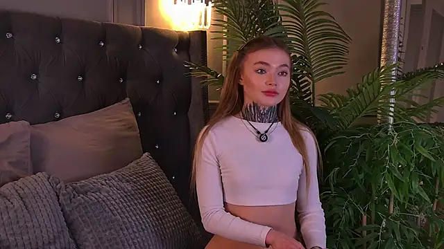 AriWild's Webcam Show