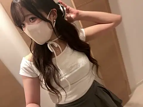 nagi-chan-aww Adlı Modelin Web Kamerası Şovu