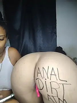 Pertunjukan Kamera Web Bel_amour777