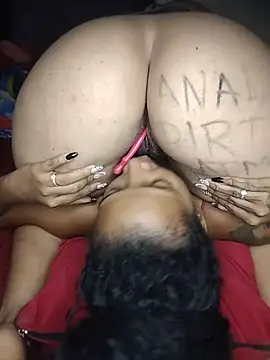 Hot-Girls777n Webbikameraesitys