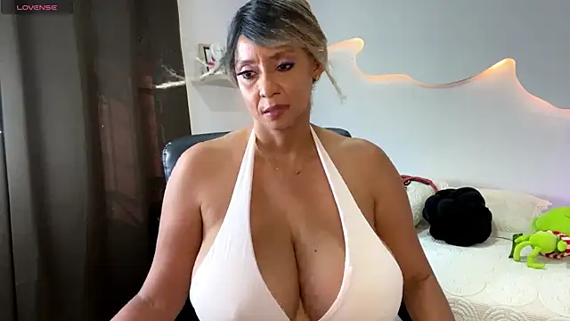 arlediaz1 Webcam Show