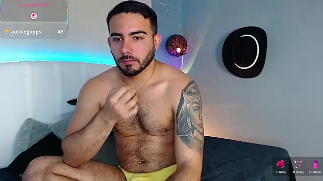 adamhairy Webcamshow