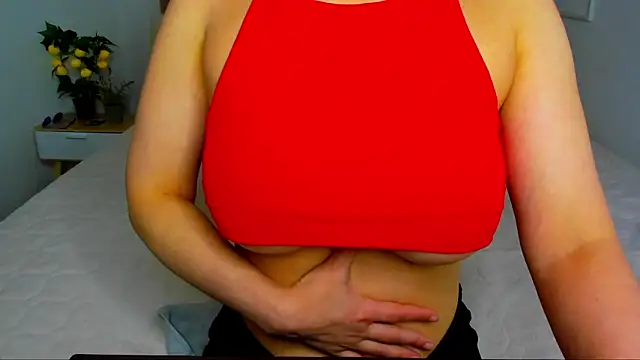 צ'אט XXX בשידור חי של Erika_bestboobs
