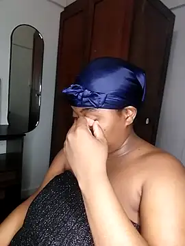 Chat +18 de AcetousAbb ao vivo