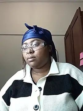 AcetousAbb Show in webcam