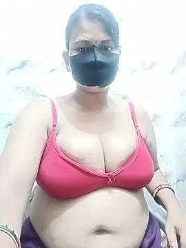 varnikan Live XXX chat