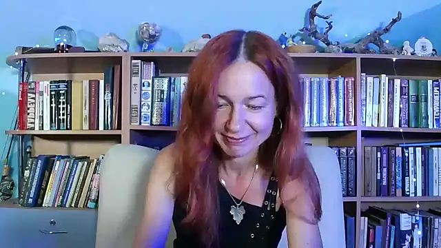 XXX chat uživo modela Foxilady357