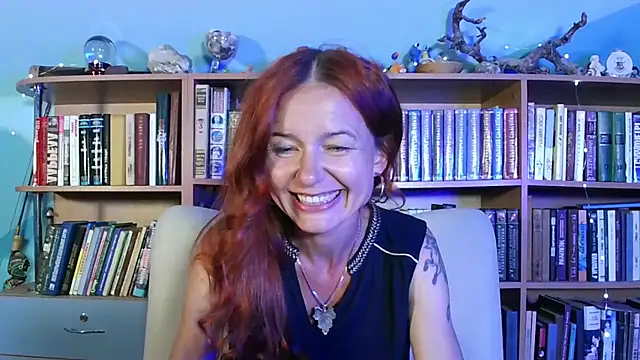 Foxilady357 在線直播表演