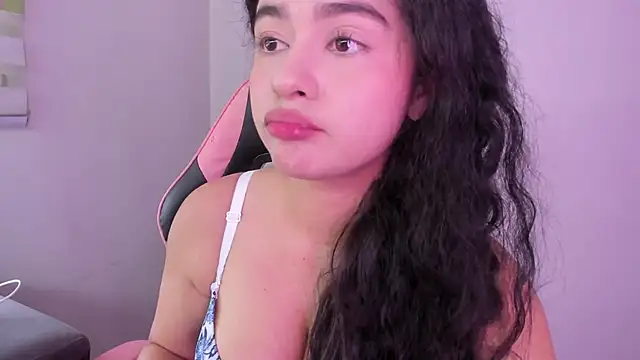 Arianna_Jannes Chat XXX in diretta