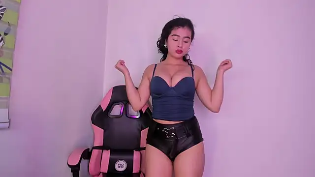 Arianna_JannesのライブXXXチャット
