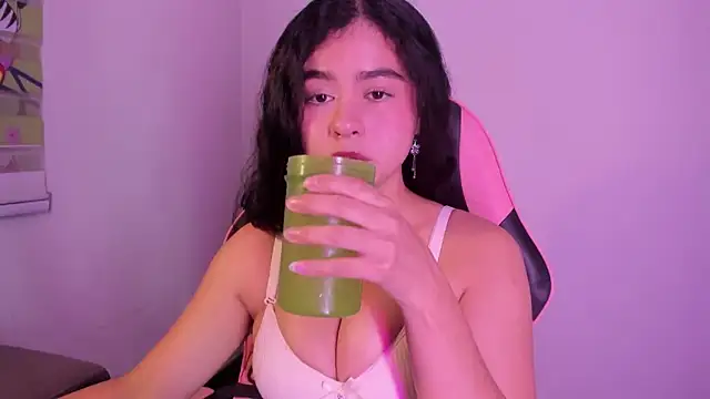 Chat XXX en directo de Arianna_Jannes
