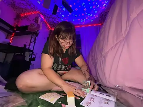 moan4mona Pertunjukan Webcam