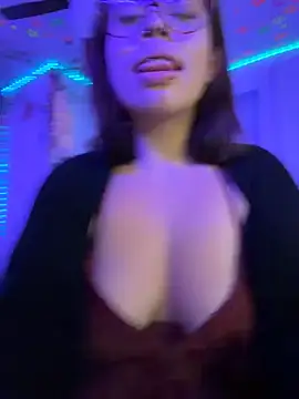 โชว์เว็บแคมของ moan4mona