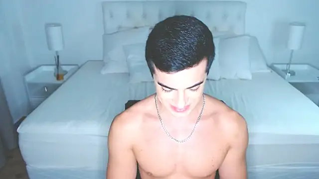 mr_hunterx's Webcam Show