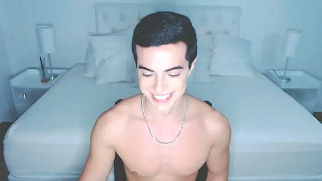 mr_hunterx webkamerás műsora