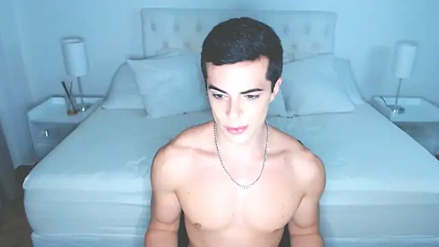 mr_hunterx's Webcam Show