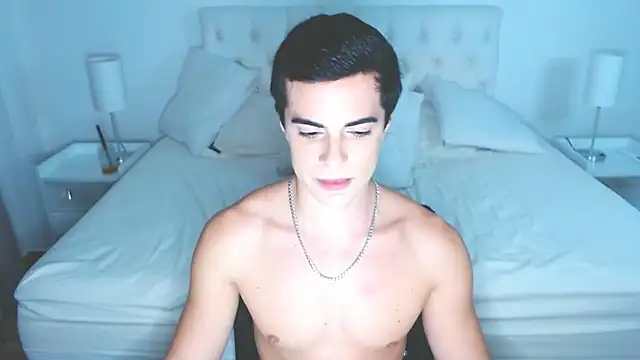 mr_hunterx's Webcam Show