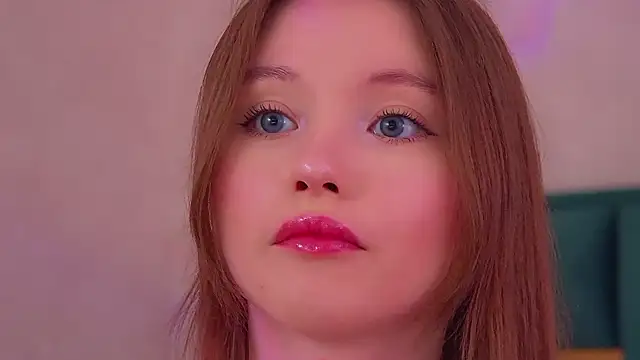 Вебкам-шоу KeiraAsti