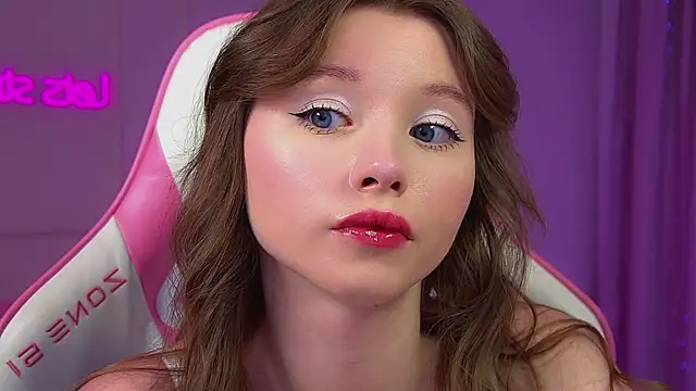 KeiraAsti Chat XXX live