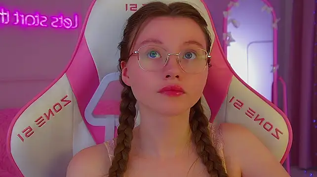 KeiraAsti's Webcam Show